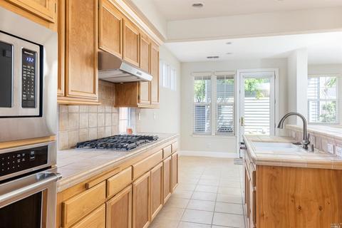 634 Mcginnis Cir, Cotati, CA 94931 photo 13