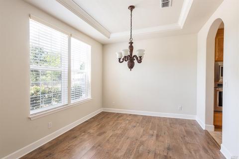 634 Mcginnis Cir, Cotati, CA 94931 photo 8