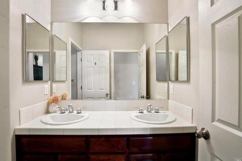 1226 Pedroncelli Dr, Windsor, CA 95492 photo 18