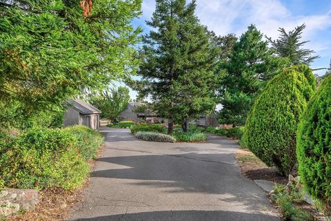 6000 Burnside Rd, Sebastopol, CA 95472 photo 2