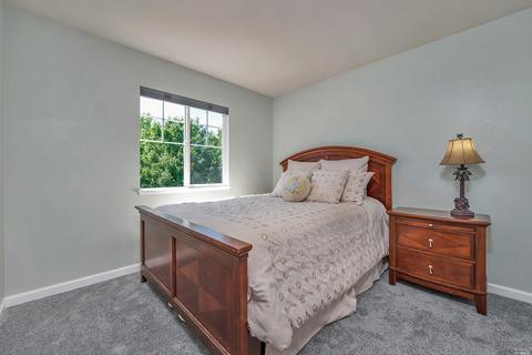 7013 18th Hole Dr, Windsor, CA 95492 photo 23