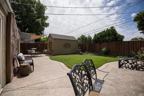 365 Hemlock St, Vacaville, CA 95688 photo 32