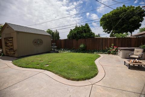 365 Hemlock St, Vacaville, CA 95688 photo 35