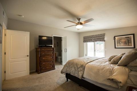 365 Hemlock St, Vacaville, CA 95688 photo 22