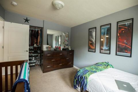 365 Hemlock St, Vacaville, CA 95688 photo 20