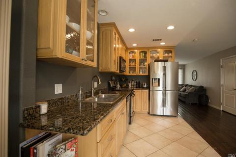 365 Hemlock St, Vacaville, CA 95688 photo 13