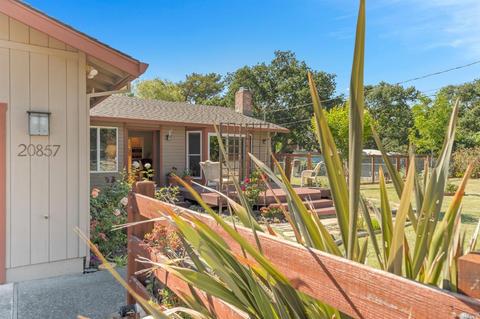 20857 Burndale Rd, Sonoma, CA 95476 photo 2