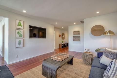 6 Baja Ct, Corte Madera, CA 94925 photo 7