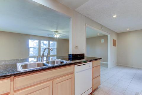 116 Wildflower Ave, Vallejo, CA 94591 photo 9