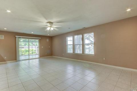 116 Wildflower Ave, Vallejo, CA 94591 photo 12