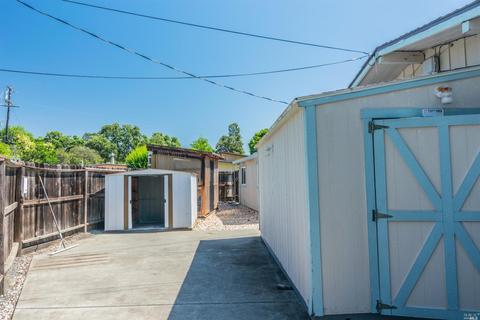 360 Peach Tree Ave, Vacaville, CA 95688 photo 17