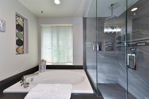 1158 Rochioli Dr, Windsor, CA 95492 photo 23