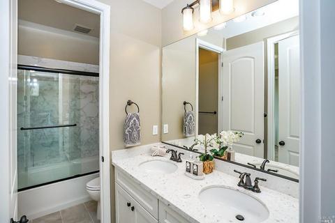 2004 Eagle Ct, Santa Rosa, CA 95403 photo 21