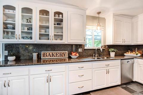 17560 Johnson Ave, Sonoma, CA 95476 photo 9