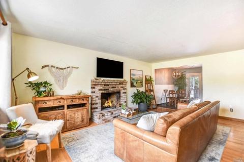 17560 Johnson Ave, Sonoma, CA 95476 photo 4