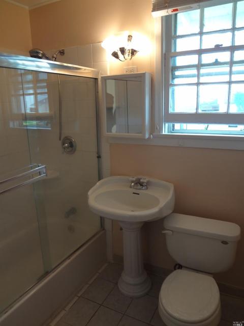 59 Rodgers St, Vallejo, CA 94590 photo 8