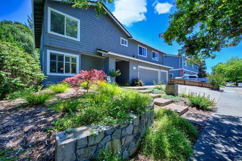 1010 Stonebridge Dr, Napa, CA 94558 photo 1