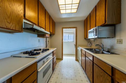 155 Lighthouse Dr, Vallejo, CA 94590 photo 16