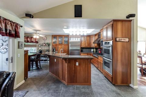756 Prince George Way, Windsor, CA 95492 photo 12