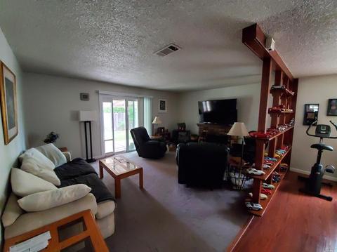 2063 Thrush Way, Fairfield, CA 94533 photo 2