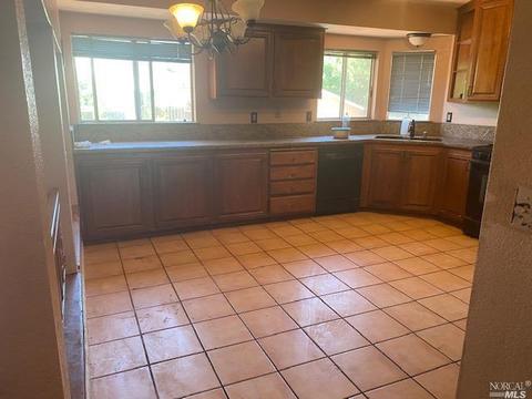 992 Burrell Dr, Fairfield, CA 94533 photo 10