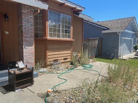 992 Burrell Dr, Fairfield, CA 94533 photo 4