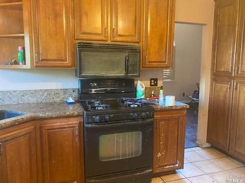 992 Burrell Dr, Fairfield, CA 94533 photo 12