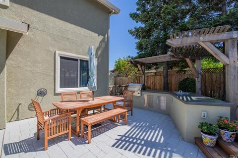 610 Ruby Dr, Vacaville, CA 95687 photo 35