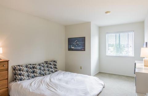 100 Chaffey Ct, Vacaville, CA 95687 photo 12