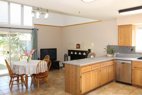 1275 W H St, Dixon, CA 95620 photo 10