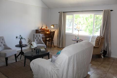 1275 W H St, Dixon, CA 95620 photo 9