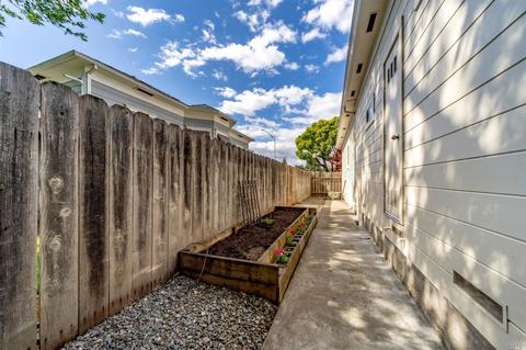 2333 2nd St, Napa, CA 94559 photo 42