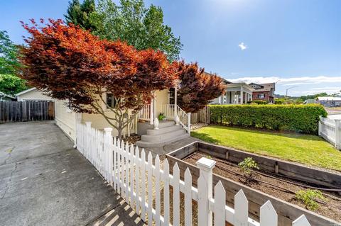 2333 2nd St, Napa, CA 94559 photo 4