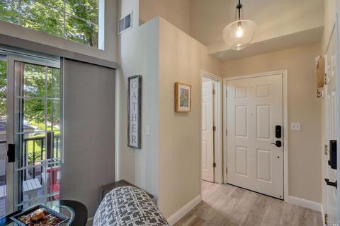 326 E St, Benicia, CA 94510 photo 4