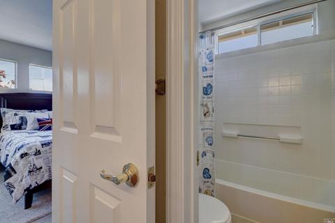 326 E St, Benicia, CA 94510 photo 34