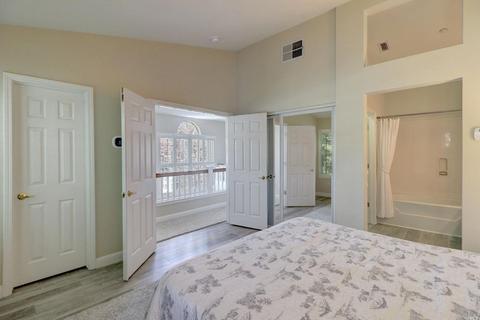 326 E St, Benicia, CA 94510 photo 25