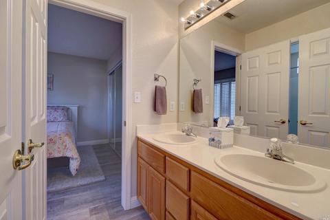 326 E St, Benicia, CA 94510 photo 33