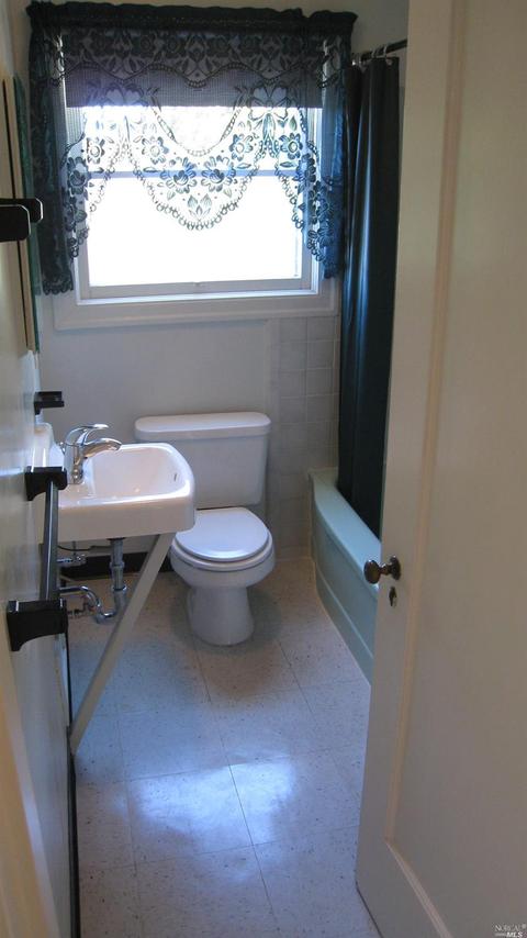 120-122 Farragut Ave, Vallejo, CA 94590 photo 24