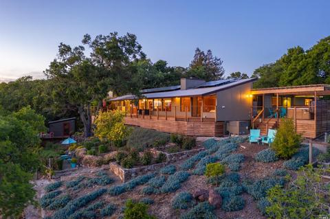 657 Montecito Blvd, Napa, CA 94559 photo 3