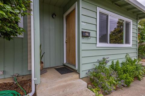 107 Mill Creek Dr, Willits, CA 95490 photo 4