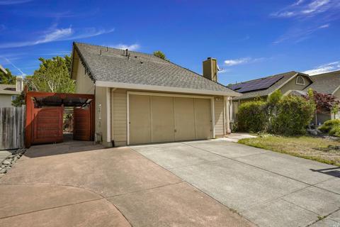 393 Pollard Way, Windsor, CA 95492 photo 2