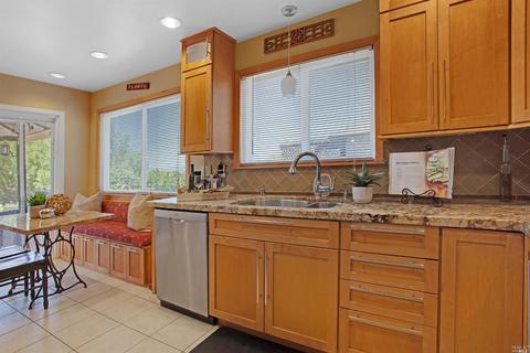 161 Mitchell Ct, Vallejo, CA 94589 photo 14