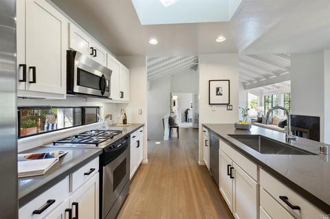 495 Corte Madera Ave, Corte Madera, CA 94925 photo 12