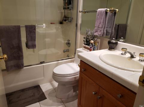 429 Freeway Dr, Napa, CA 94558 photo 8