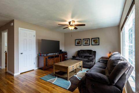 200 Beard St, Vacaville, CA 95688 photo 4