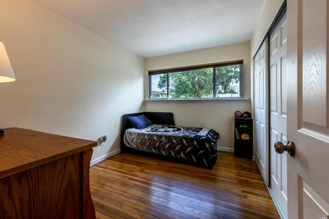 200 Beard St, Vacaville, CA 95688 photo 9