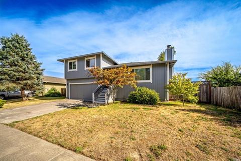 412 Harper Ct, Windsor, CA 95492 photo 1