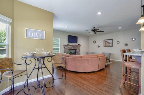 1409 Heidi Pl, Windsor, CA 95492 photo 12