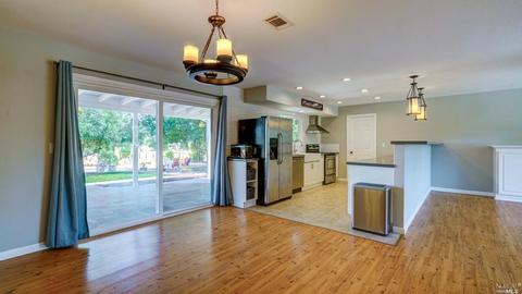 7352 Stocking Ln, Vacaville, CA 95688 photo 9