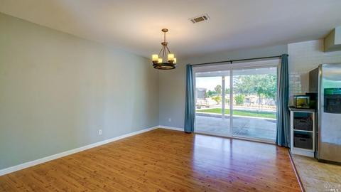 7352 Stocking Ln, Vacaville, CA 95688 photo 8